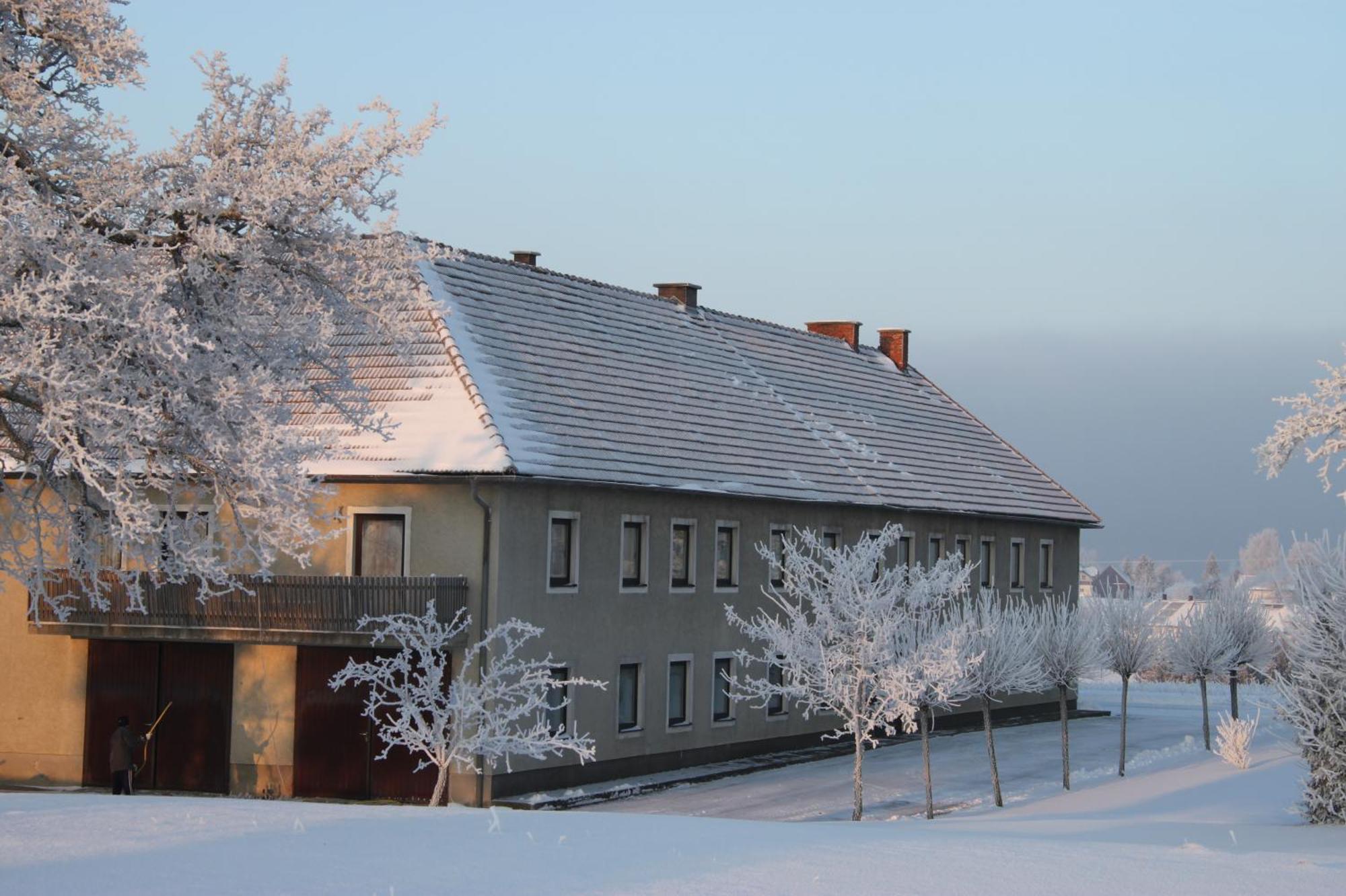 Pension Merkinger Behamberg Exterior photo