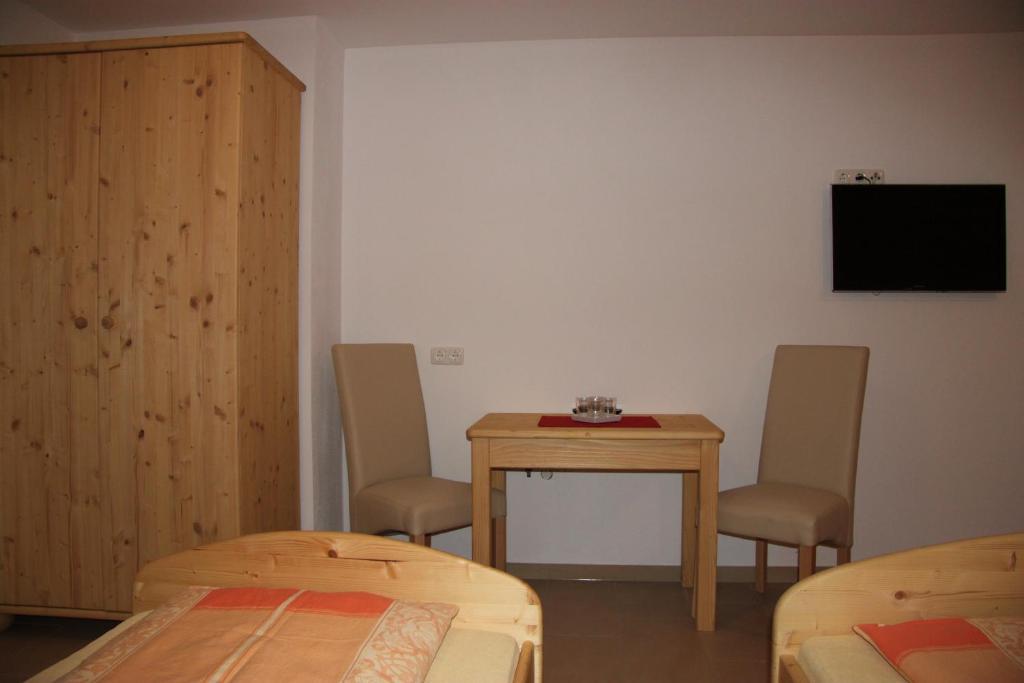 Pension Merkinger Behamberg Room photo